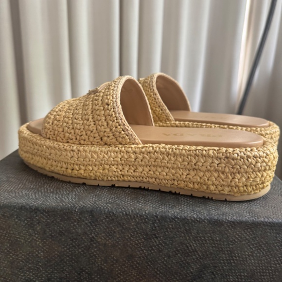 Prada Raffia Single-Band Platform Slides - Picture 16 of 16